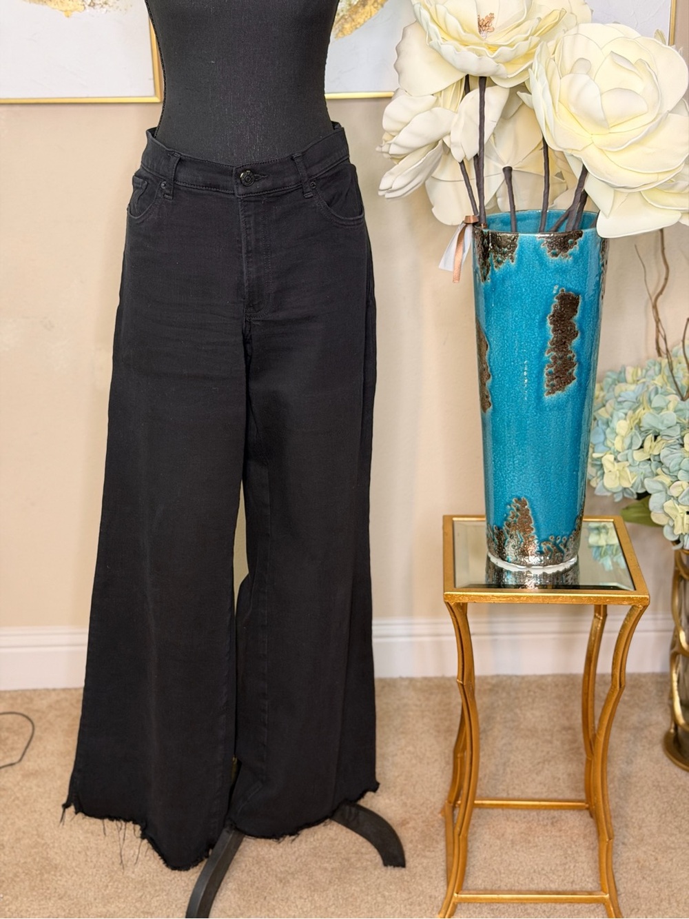 Express Black Wide Leg Women’s Jeans